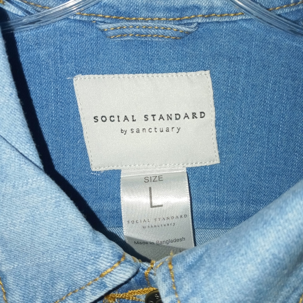 Ladies Denim Rocker (L) - Picture 7 of 7